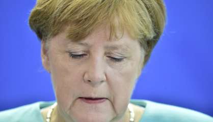 Brexit: Merkel met en garde contre des réactions trop 