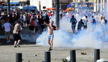 Euro 2016 - Un supporter anglais entre la vie et la mort après les incidents à Marseille