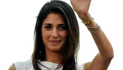 Italie: Virginia Raggi élue première femme maire de Rome 