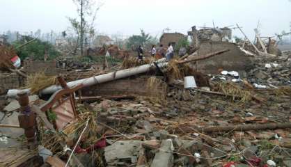 Tornade en Chine: au moins 98 morts, les secours s'activent