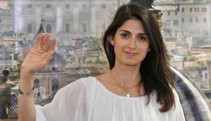 Italie: la populiste Virginia Raggi triomphalement élue maire de Rome