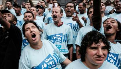 A Rio, des SDF à la voix puissante sur le devant de la scène 