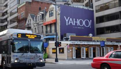 Yahoo! reste muet sur ses cessions d'actifs mais creuse sa perte