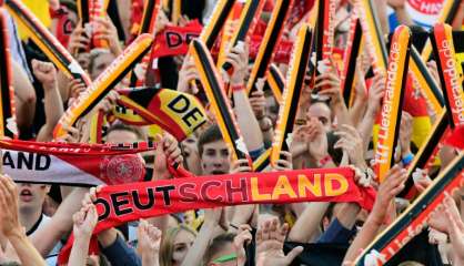 Euro-2016: le foyer de réfugiés, nouveau lieu de culte de la Mannschaft