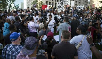 Etats-Unis: 3 policiers tués pendant un rassemblement à Dallas 