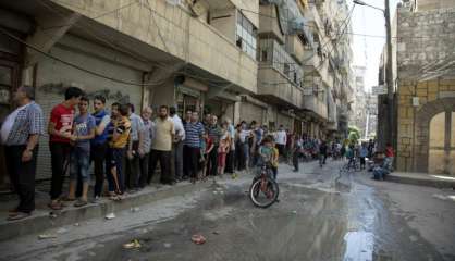 Syrie: les habitants d'Alep assiégée craignent la famine