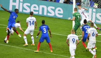 Euro-2016: Pogba double le score pour la France contre l'Islande 2-0