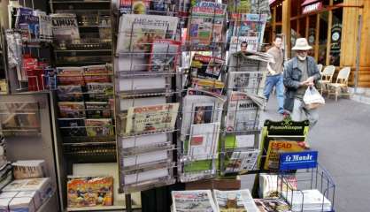 Les kiosques à journaux hausmanniens chers aux Parisiens