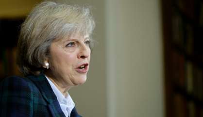 Royaume-Uni: Theresa May Premier ministre mercredi, annonce Cameron