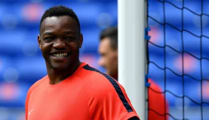 Transfert: Mandanda passe de Marseille à Crystal Palace 