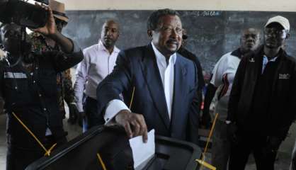 Gabon: l'opposant Jean Ping se proclame 