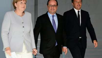 Mini-sommet Merkel-Hollande-Renzi en Méditerranée pour relancer l'UE