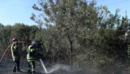 Incendies près de Marseille: opérations de 