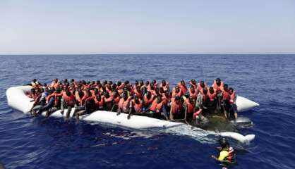 Journée record au large de la Méditerranée: 6.500 migrants secourus