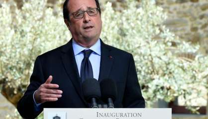 Rentrée politique décisive pour François Hollande, défié de toutes parts à gauche pour 2017