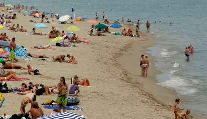 Interdiction du burkini: le tribunal de Nice examine la requête de la LDH