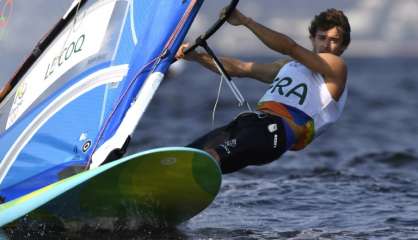 JO-2016/Planche à voile: le bronze pour Pierre Le Coq 