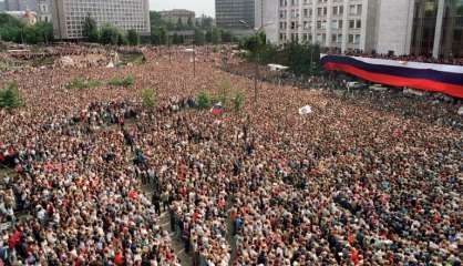 Il y a 25 ans à Moscou, un putsch manqué sonnait le glas de l'URSS