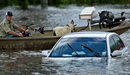 Obama tente d'évacuer en Louisiane les critiques après les inondations