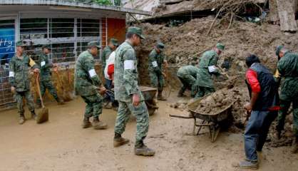 Mexique: au moins 38 morts dans les glissements de terrain causés par la tempête Earl