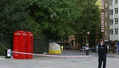 Attaque au couteau de Londres: la police évoque désormais un meurtre