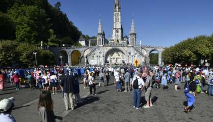 Les catholiques célèbrent l'Assomption, en particulier à Lourdes