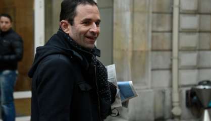 Primaire du PS: Hamon annonce sa candidature