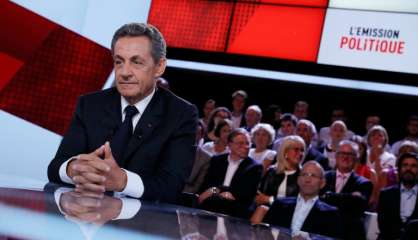 Sarkozy président, un ministre mis en examen resterait au gouvernement