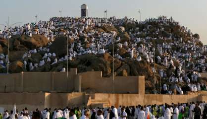 La Mecque: les fidèles se regroupent sur le Mont Arafat, au 2e jour du Hajj