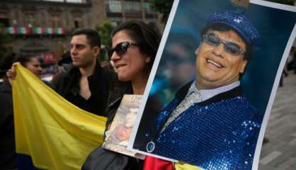 Mexico rend hommage au chanteur disparu Juan Gabriel