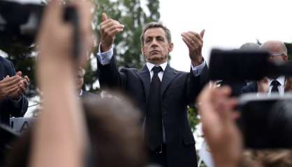 Sarkozy pour une primaire sans 