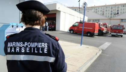 Marseille: un mort et quatre blessés dans la chute d'un canot de sauvetage