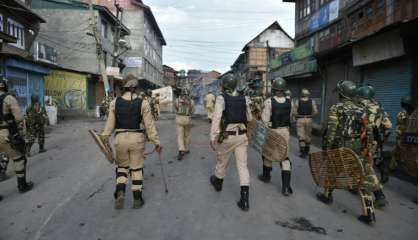 Cachemire indien: 17 soldats tués dans une attaque contre une base militaire