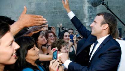 Première adresse de Macron aux militaires après le départ de Villiers