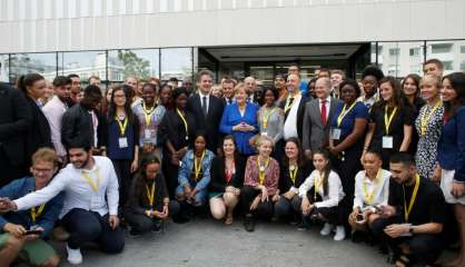 Macron et Merkel discutent intégration, laïcité et apprentissage des langues 