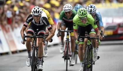 Tour de France: Uran gagne la 9e étape, Froome reste en jaune