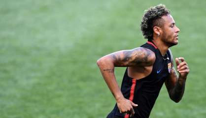 Transfert: Neymar se tait, tout Barcelone s'impatiente