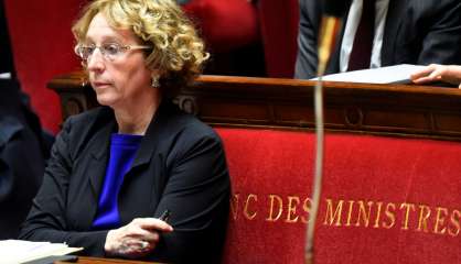 Des millions et une plus-value boursière bien encombrants pour la ministre du Travail