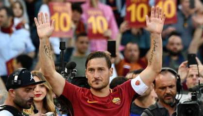 Italie: Francesco Totti, l’icône de l'AS Rome, annonce sa retraite sportive