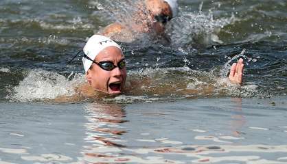 Natation: Aurélie Muller conserve son titre mondial sur 10 km en eau libre