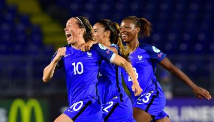 Euro: la France qualifiée pour les quarts grâce à son nul contre la Suisse 1-1 