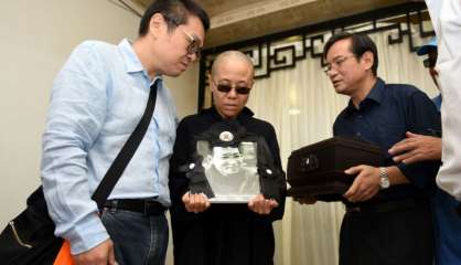 Chine: les cendres du Nobel dissident Liu Xiaobo dispersées en mer 