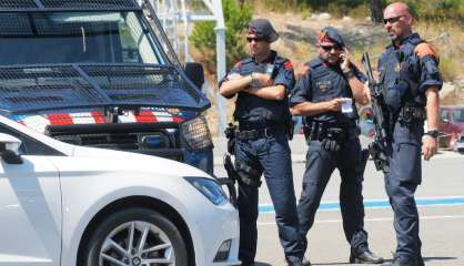 Espagne: le conducteur de la camionnette de Barcelone identifié