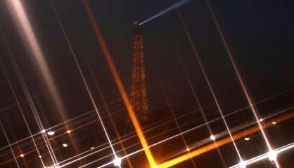 Tour Eiffel: le phare éteint jusqu'au 10 octobre