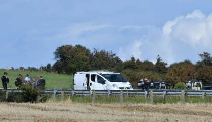 Attaque contre des militaires à Levallois: le suspect toujours hospitalisé