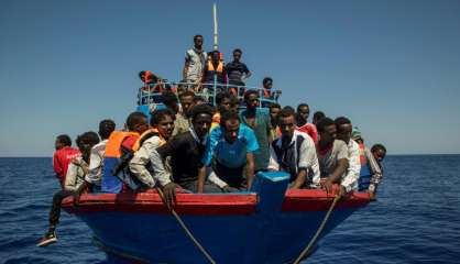 Migrants: L'Italie passe à l'action pour limiter les arrivées