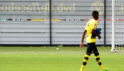 Transfert: Dembélé, injoignable, a manqué l'entraînement à Dortmund