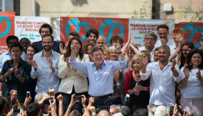 Depuis Marseille, Mélenchon appelle le 