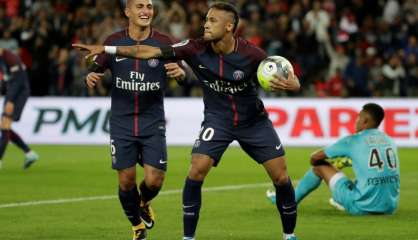 PSG: premier but à domicile pour Neymar