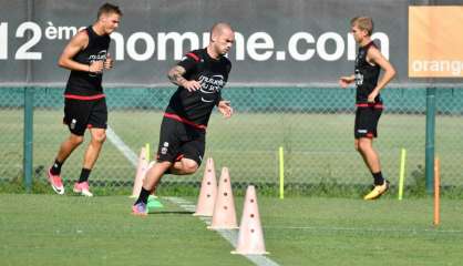 Transfert: Wesley Sneijder nouveau numéro 10 de Nice 